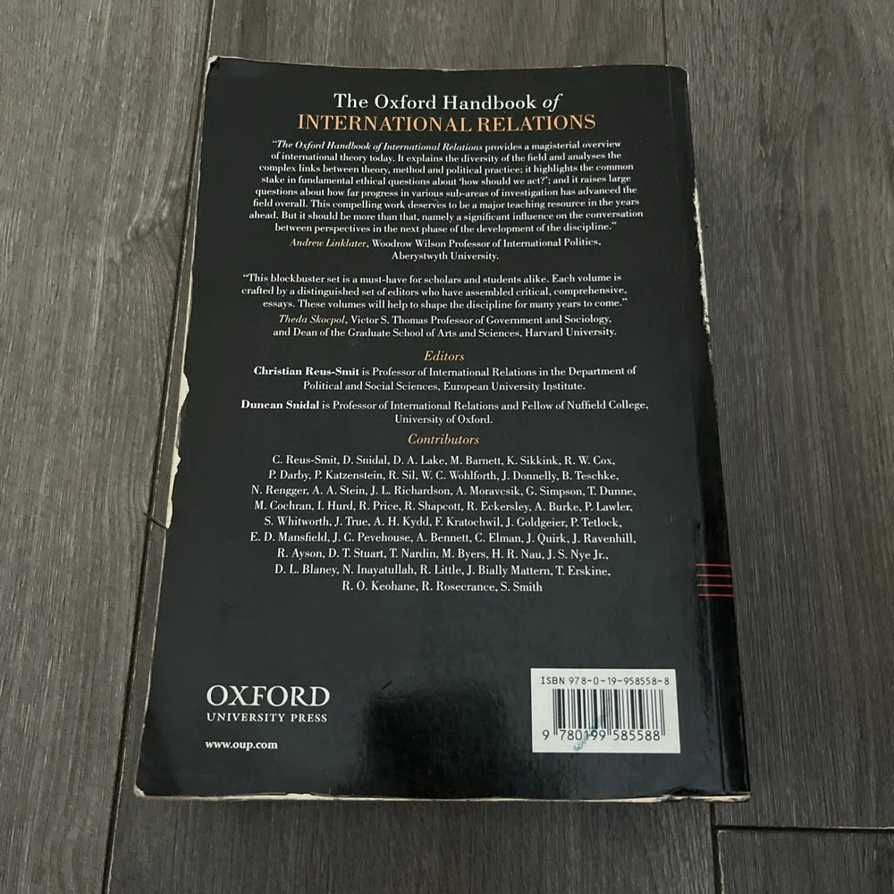Oxford Handbooks Ser.: Oxford Handbook of International Relations by Duncan...